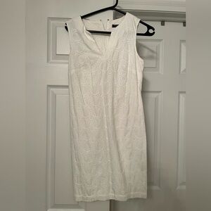 Banana Republic Elegant White Sleeveless Sheath Dress